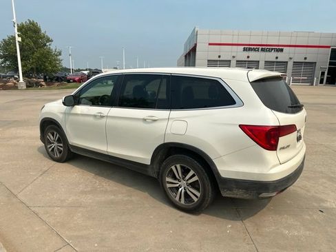 Used 2017 Honda Pilot EX-L image 6
