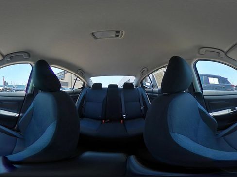 Used 2025 Nissan Versa SV FWD image 40