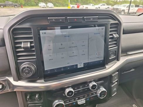 Used 2021 Ford F150 Lariat w/ Max Trailer Tow Package AWD/4WD image 22