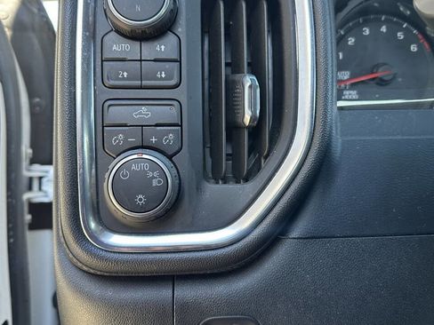 Used 2019 Chevrolet Silverado 1500 LT w/ All-Star Edition image 10