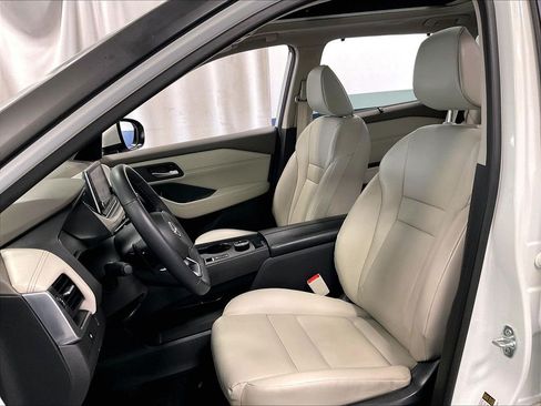 Used 2023 Nissan Rogue SV w/ SV Premium B Package AWD/4WD image 10