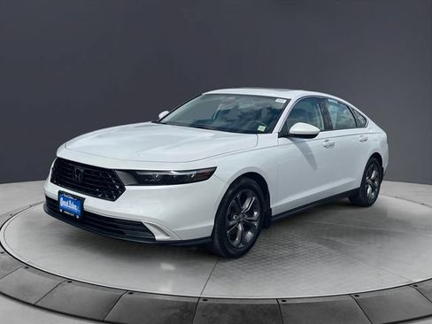 Certified 2023 Honda Accord EX image 7