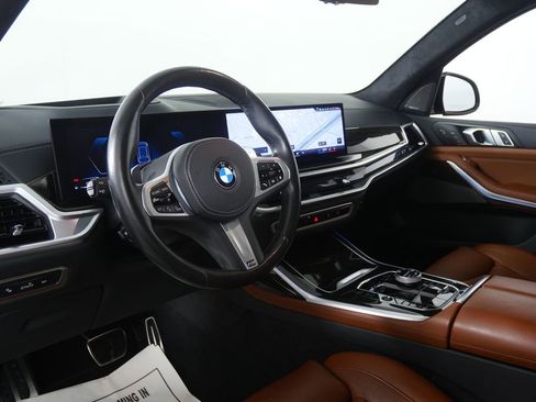 Certified 2024 BMW X7 xDrive40i w/ Executive Package AWD/4WD image 12