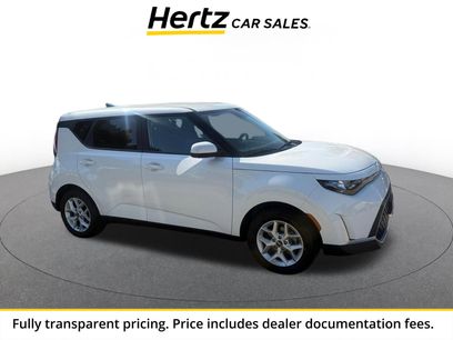 Used 2025 Kia Soul LX w/ LX Technology Package