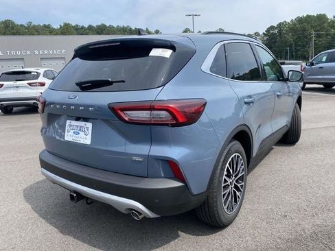 New 2025 Ford Escape SE w/ PHEV Premium Package image 4