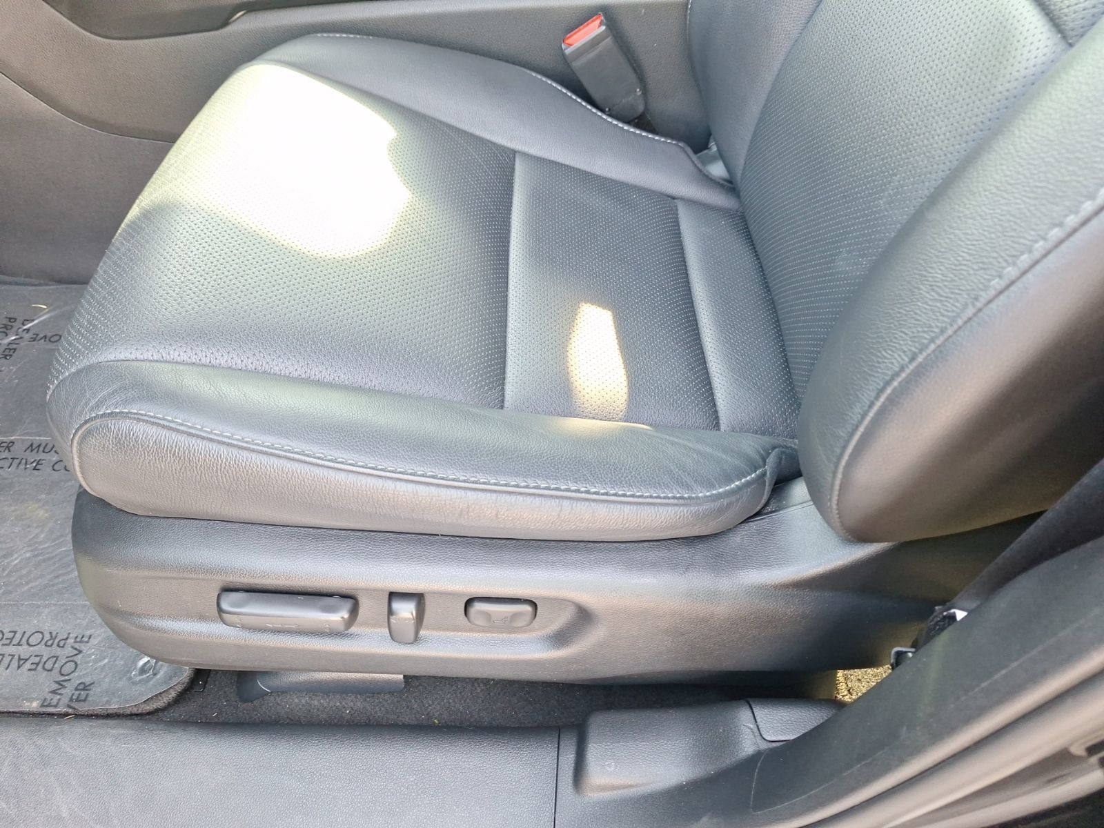 Used 2024 Honda Passport EX-L image 15
