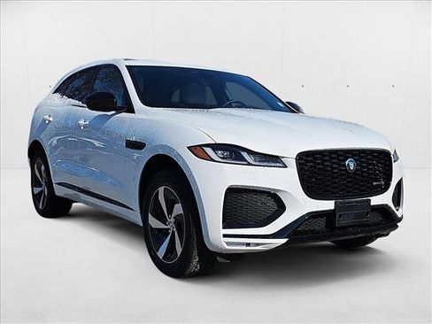 New 2025 Jaguar F-PACE R-Dynamic S image 3