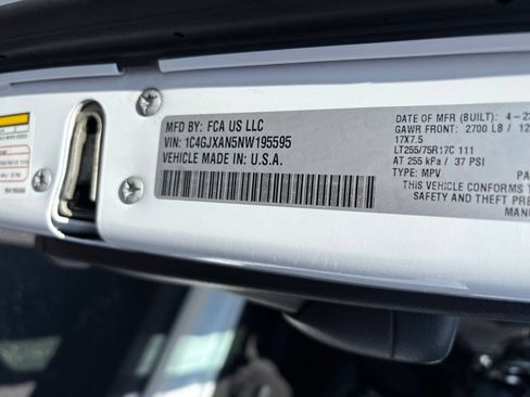 Used 2022 Jeep Wrangler Sport AWD/4WD image 14