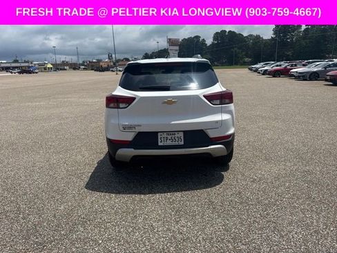 Used 2023 Chevrolet TrailBlazer LT FWD image 6