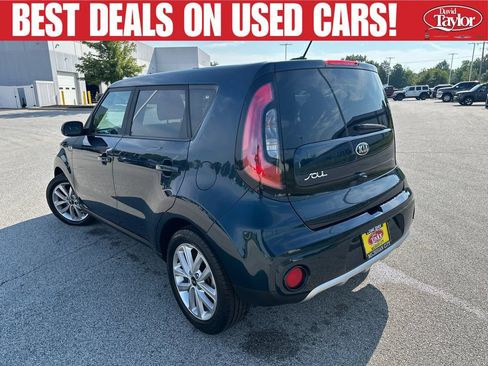 Used 2017 Kia Soul + FWD image 6