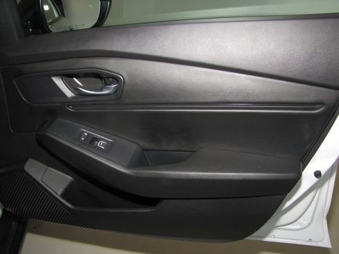 Used 2025 Honda Accord SE image 21