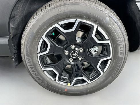 New 2025 Ford Bronco Sport Outer Banks w/ Outer Banks Tech Package+ image 29