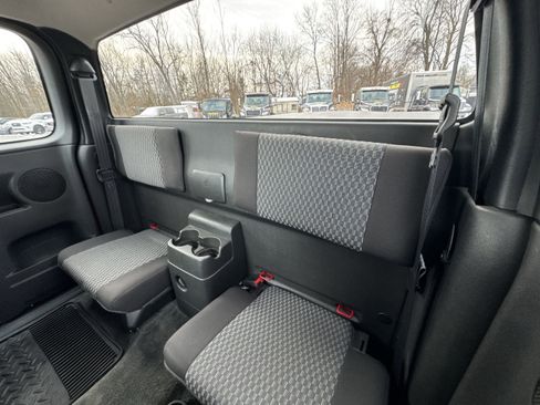 Used 2012 Chevrolet Colorado LT image 23