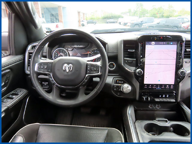 Used 2025 RAM 1500 Laramie w/ Sport Appearance Package AWD/4WD image 12