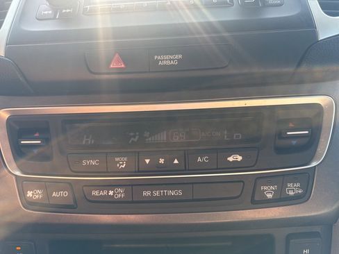 Used 2017 Honda Ridgeline RTL image 23