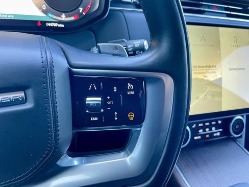 Used 2023 Land Rover Range Rover SE image 22