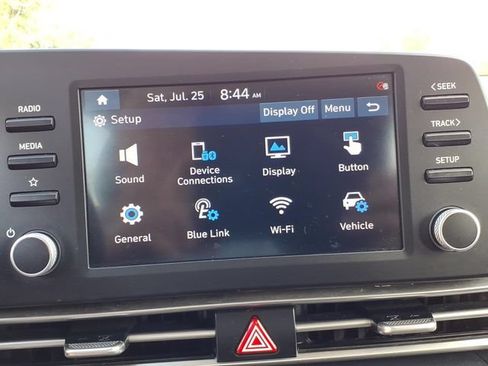 Used 2022 Hyundai Elantra SEL FWD image 24