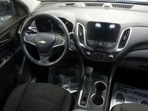 Used 2022 Chevrolet Equinox LT image 28