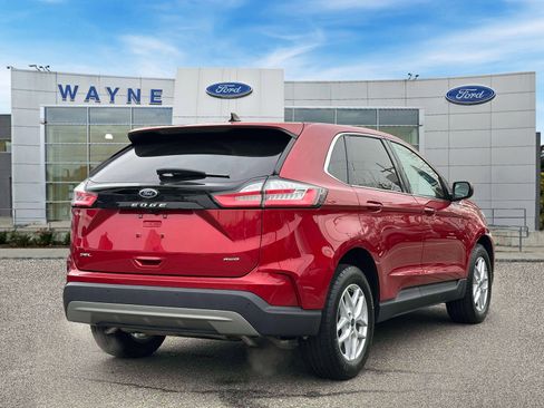 Used 2022 Ford Edge SEL w/ Convenience Package image 5