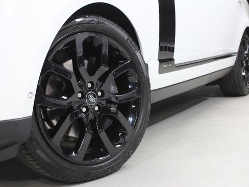 Used 2021 Land Rover Range Rover P525 Westminster Edition LWB image 20