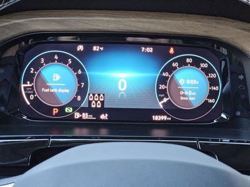 Used 2025 Volkswagen Atlas SE FWD image 19