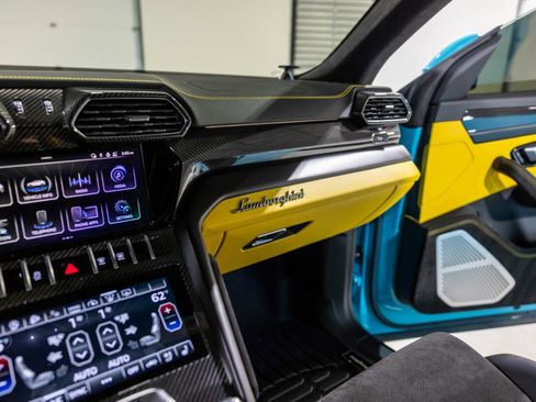 Used 2024 Lamborghini Urus S image 49