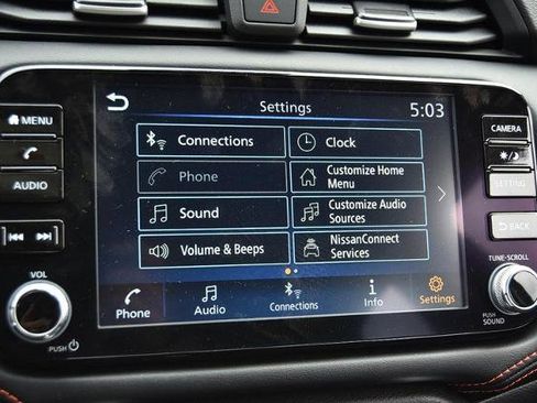 New 2025 Nissan Versa SR w/ Trunk Package image 13