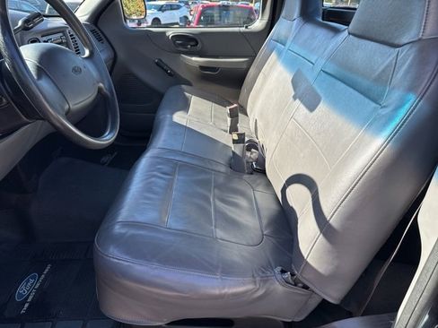 Used 2001 Ford F150 2WD Regular Cab image 9