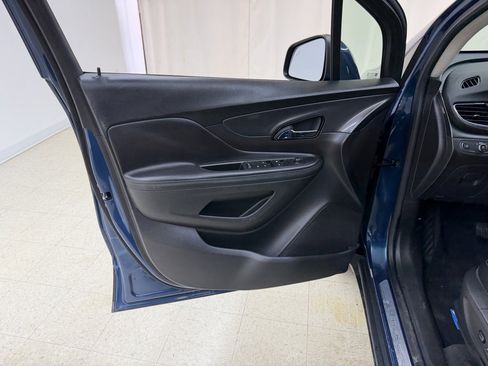 Used 2020 Buick Encore Preferred w/ Safety Package image 16