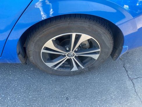 Used 2022 Nissan Sentra SV image 12