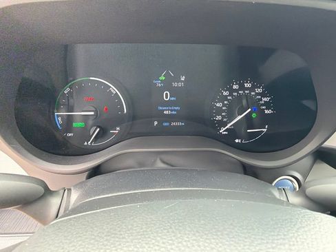 Used 2024 Toyota Sienna LE FWD image 14