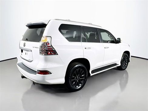 Used 2022 Lexus GX 460 Premium w/ Premium Plus Package image 8