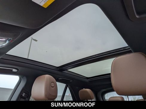 Certified 2025 Mercedes-Benz GLE 350 4MATIC image 2