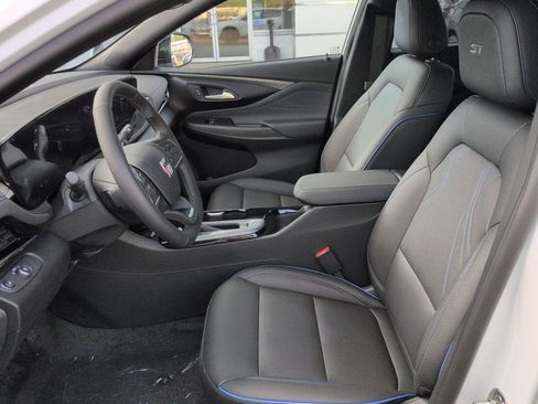New 2026 Buick Envista Sport Touring w/ Convenience I Package FWD image 12