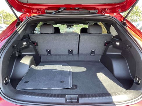 Used 2024 Honda Prologue EX image 9
