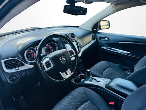 Used 2015 Dodge Journey SXT w/ Navigation & Sound Group FWD image 13