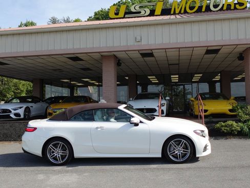 Used 2020 Mercedes-Benz E 450 4MATIC Cabriolet w/ AMG Line image 25