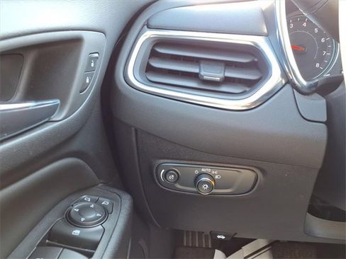 Used 2024 Chevrolet Equinox LT w/ LPO, Floor Liner Package image 16