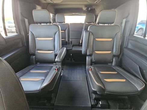 Used 2021 GMC Yukon XL AT4 w/ AT4 Premium Plus Package AWD/4WD image 28