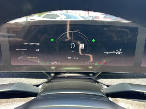 Used 2024 Lucid Air Touring AWD/4WD image 21