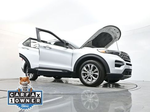 Used 2024 Ford Explorer Limited image 37
