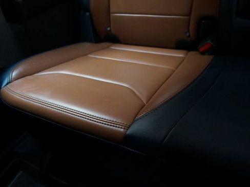 Used 2022 Ford Maverick Lariat w/ Lariat Luxury Package FWD image 58