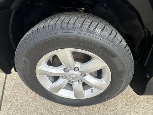 Used 2013 Lexus GX 460 Premium AWD/4WD image 53