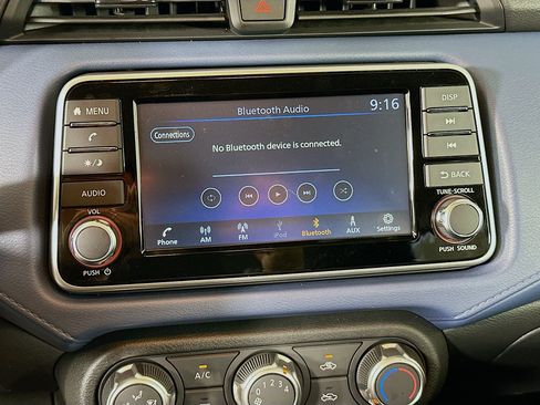 Used 2025 Nissan Versa SV FWD image 22