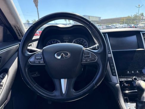 Used 2015 INFINITI Q50 Premium w/ Navigation Package RWD image 11