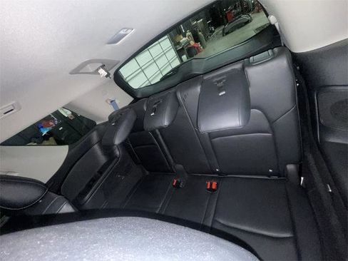 Certified 2022 Nissan Pathfinder Platinum image 23