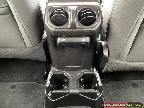 Used 2020 Jeep Wrangler Unlimited Sport S AWD/4WD image 20