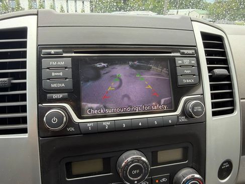 Certified 2016 Nissan Frontier SV w/ SV Value Truck Package AWD/4WD image 11