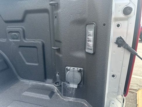 Used 2024 Chevrolet Silverado 1500 LTZ image 34