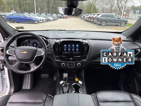 Used 2023 Chevrolet Traverse Premier AWD/4WD image 18